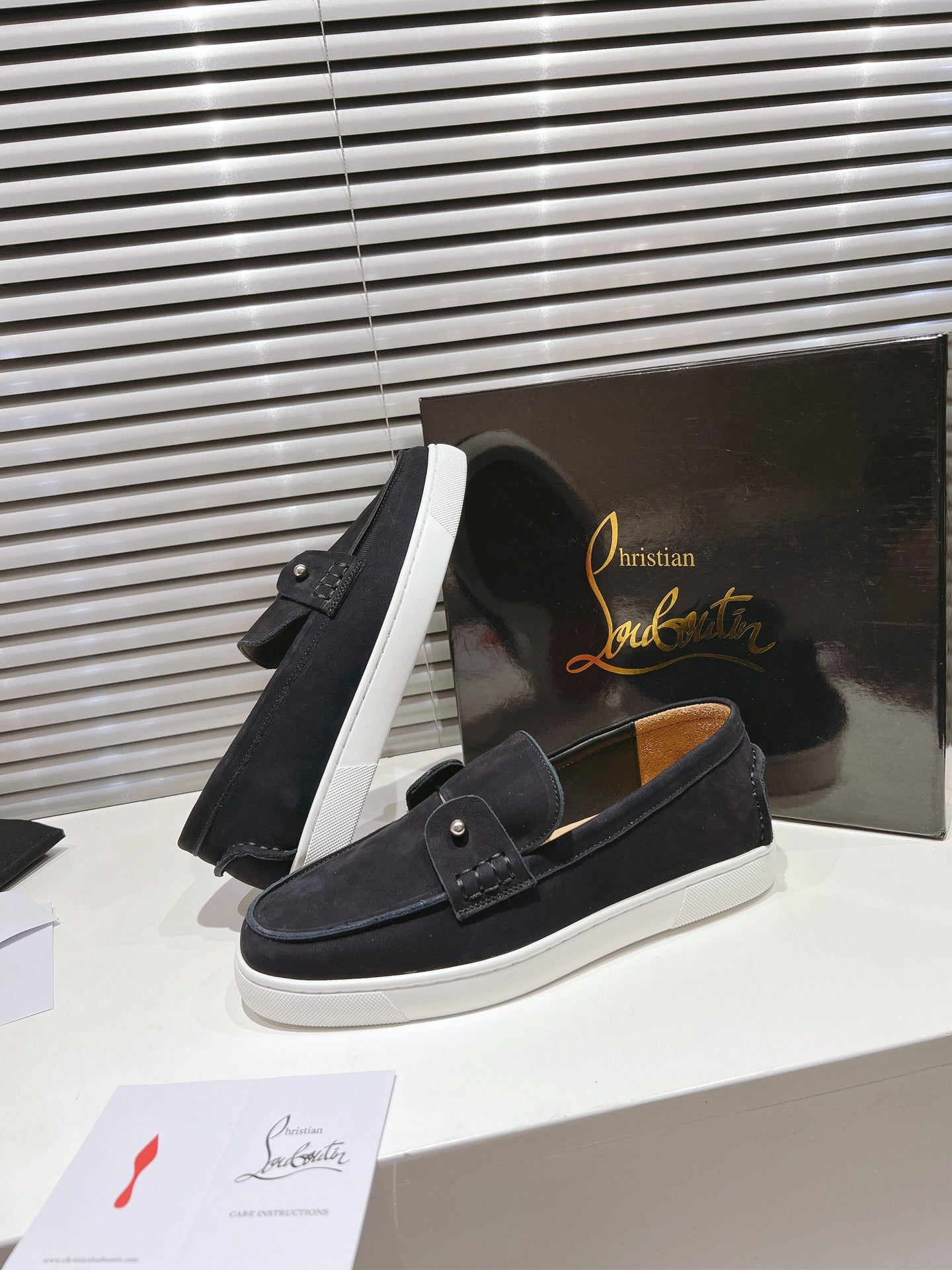 Black Chambeliboat Loafers