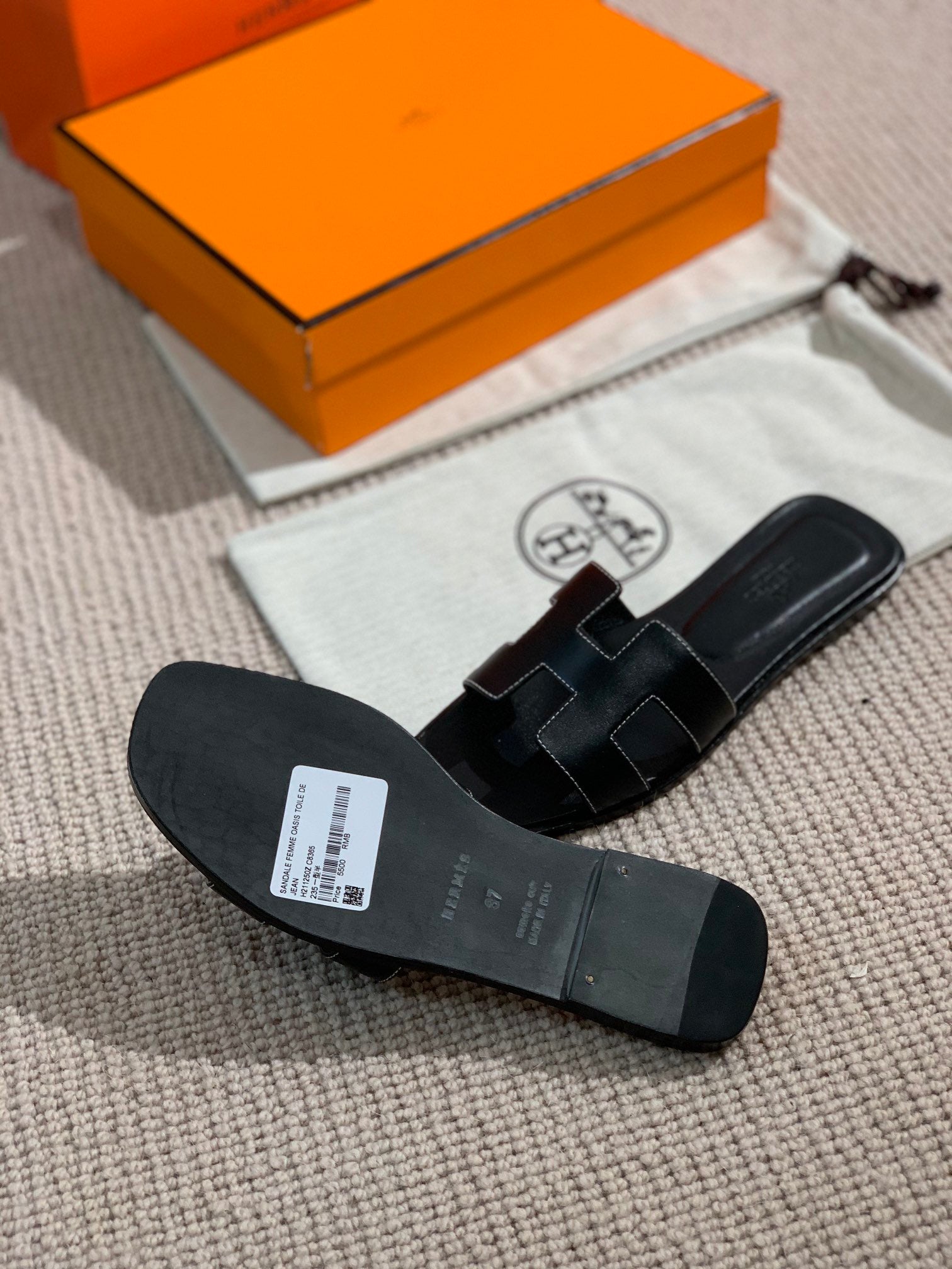 Noir HO sandal