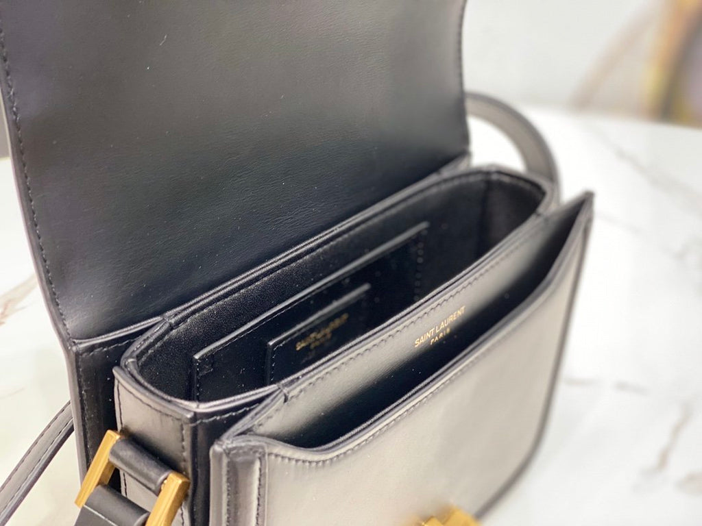 Black SS small shoulder bag