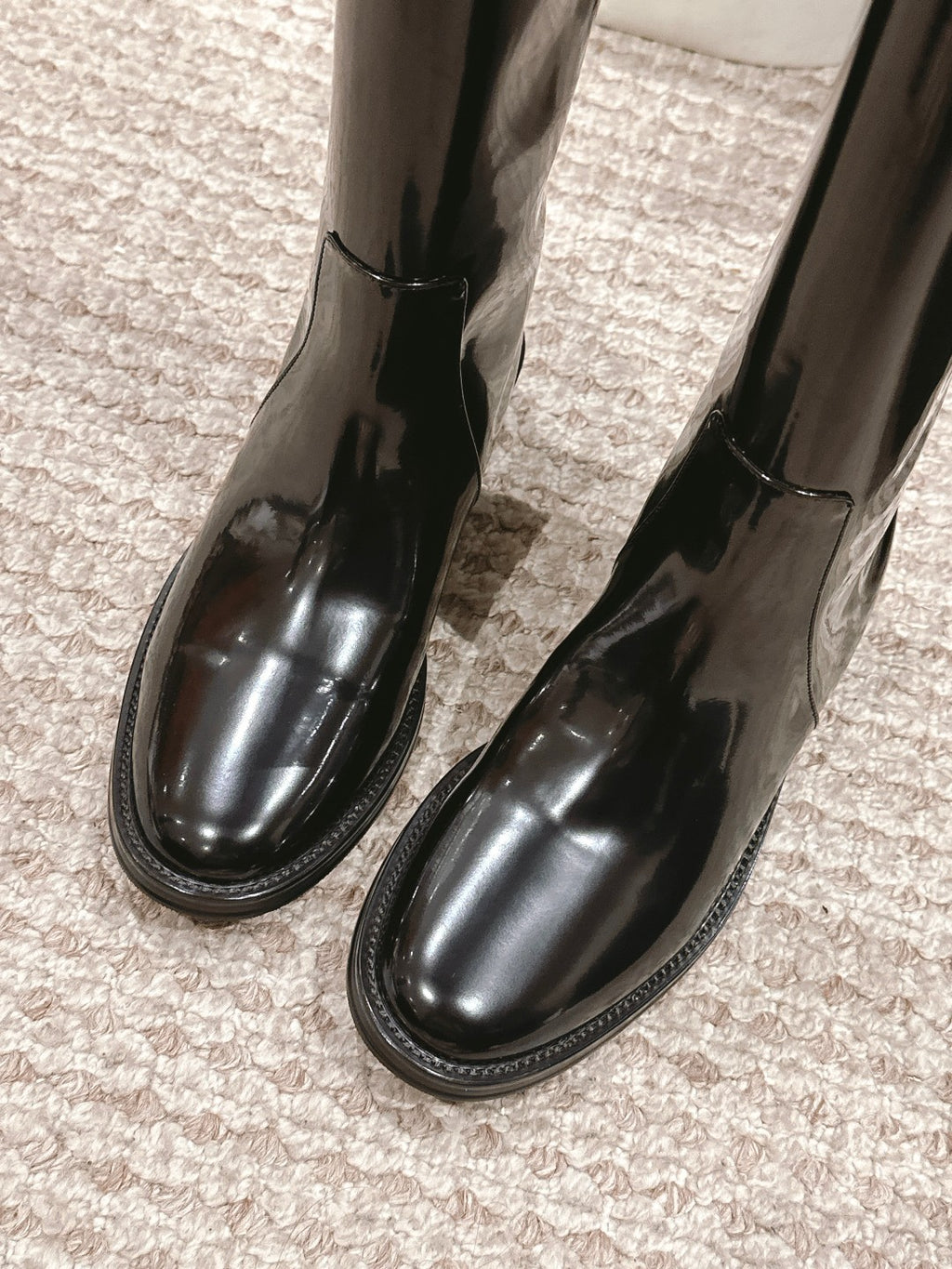 Black Hunt Boots In Glazed Leather