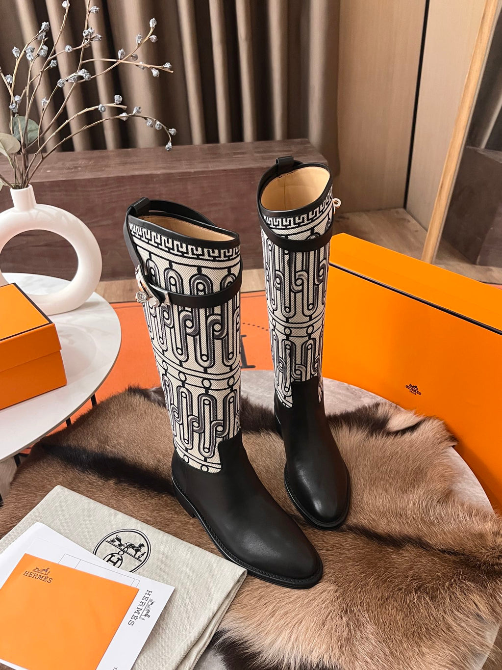 Prunoir / Noir Jumping Boot