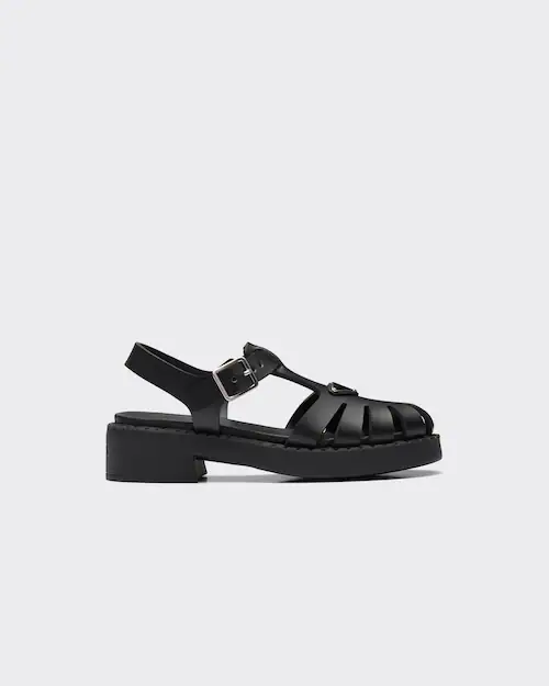 Black sporty foam rubber sandals