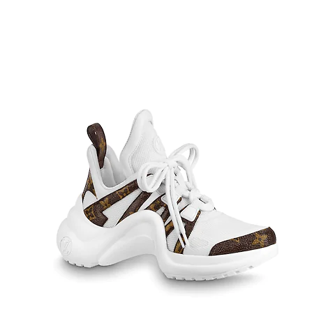 White LA sneaker