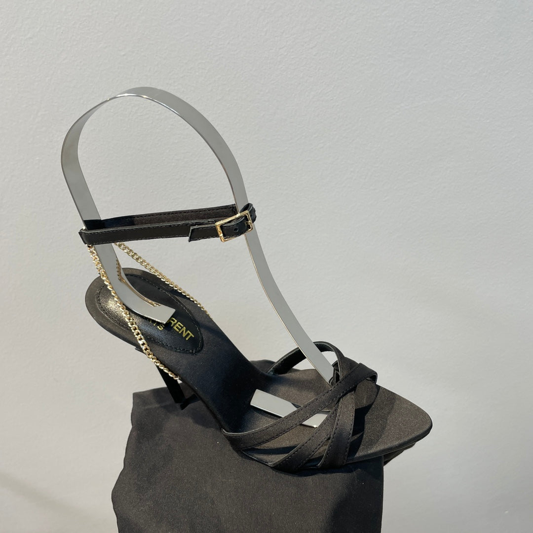 Black YM sandals in crepe satin