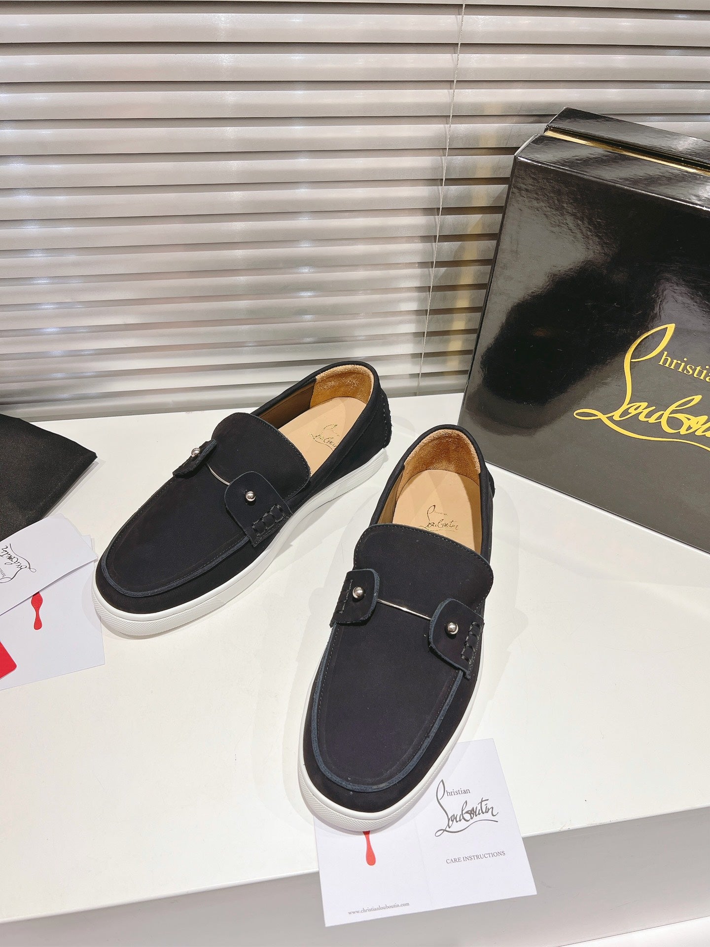 Black Chambeliboat Loafers