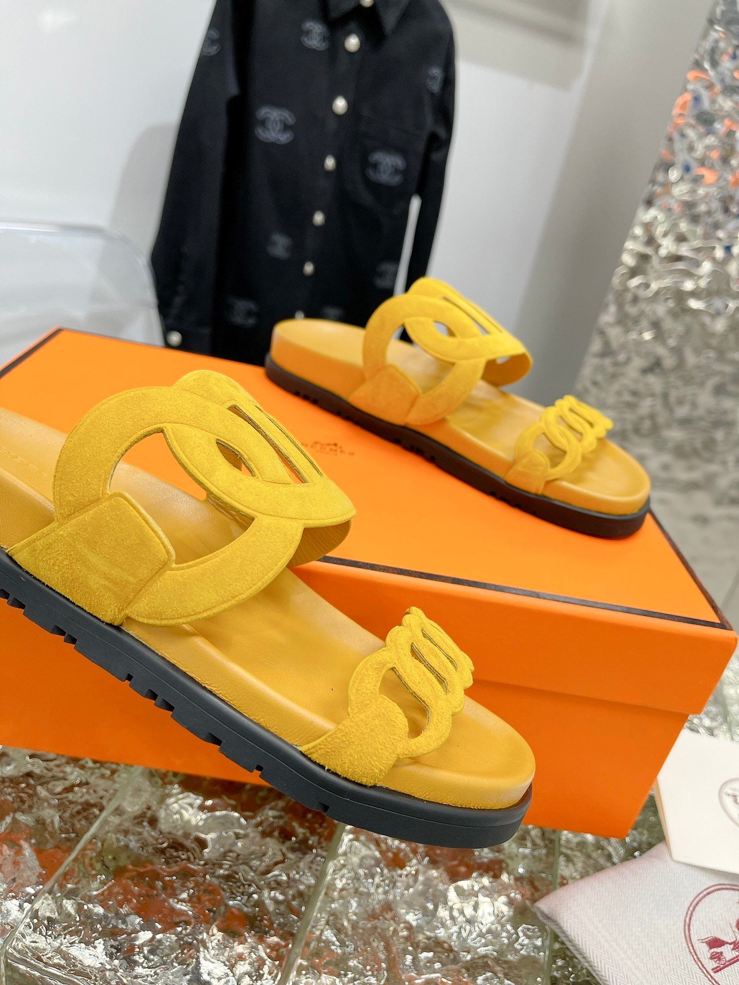 Yellow HE sandal