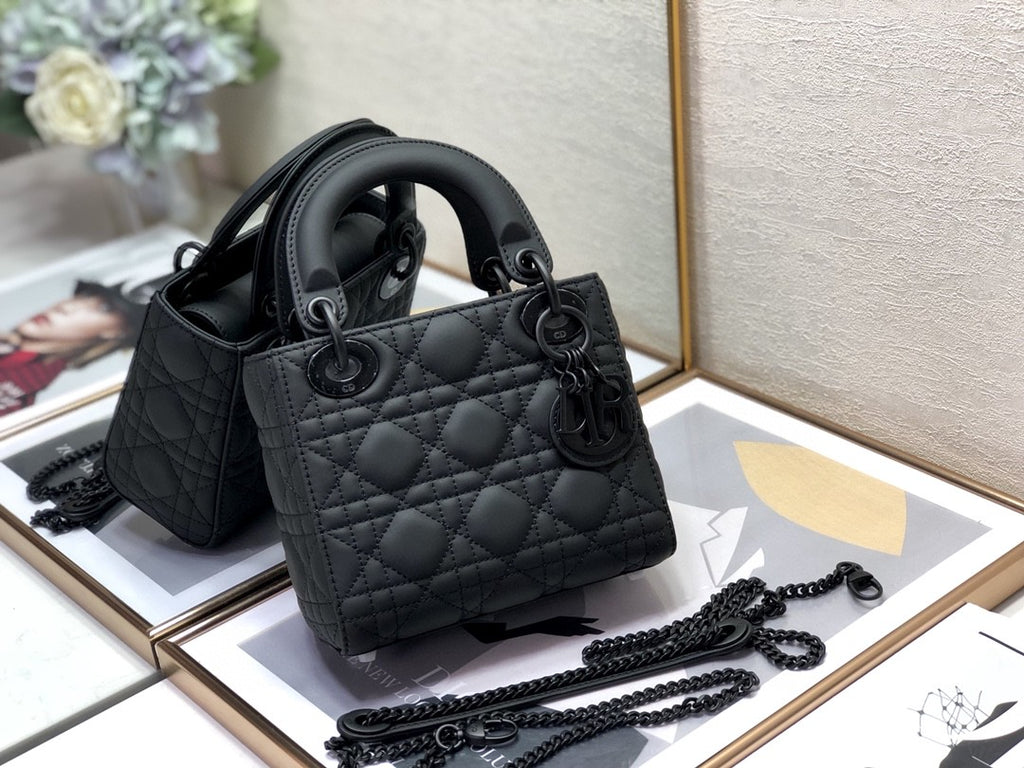 Black mini LD ultra-matte bag