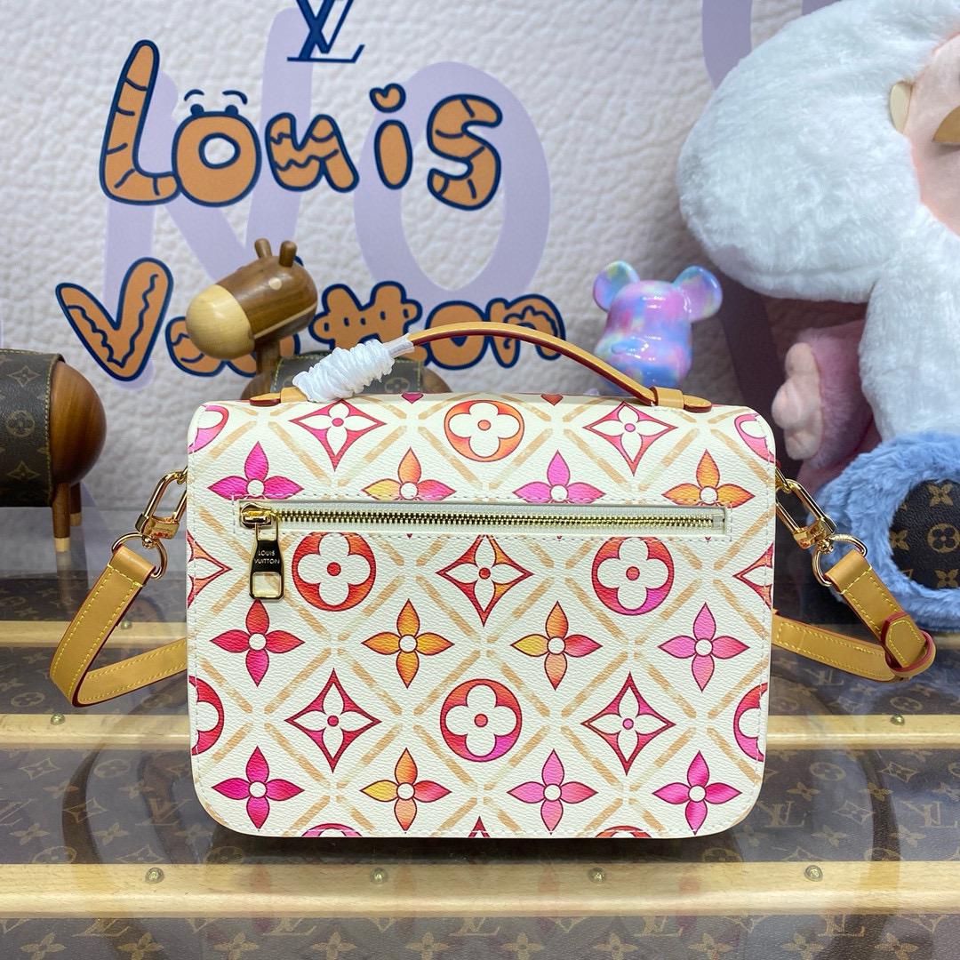 Coral By The Pool Shoulder Bag