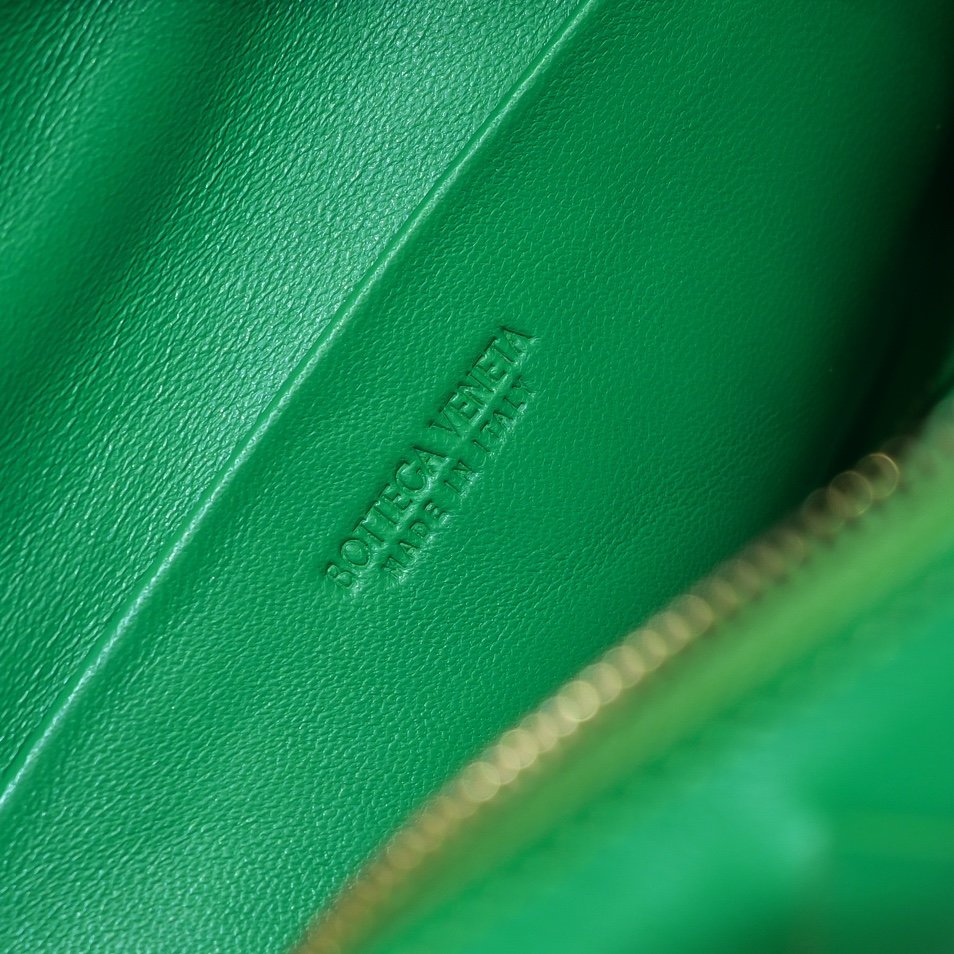 Parakeet LC cross-body small bag