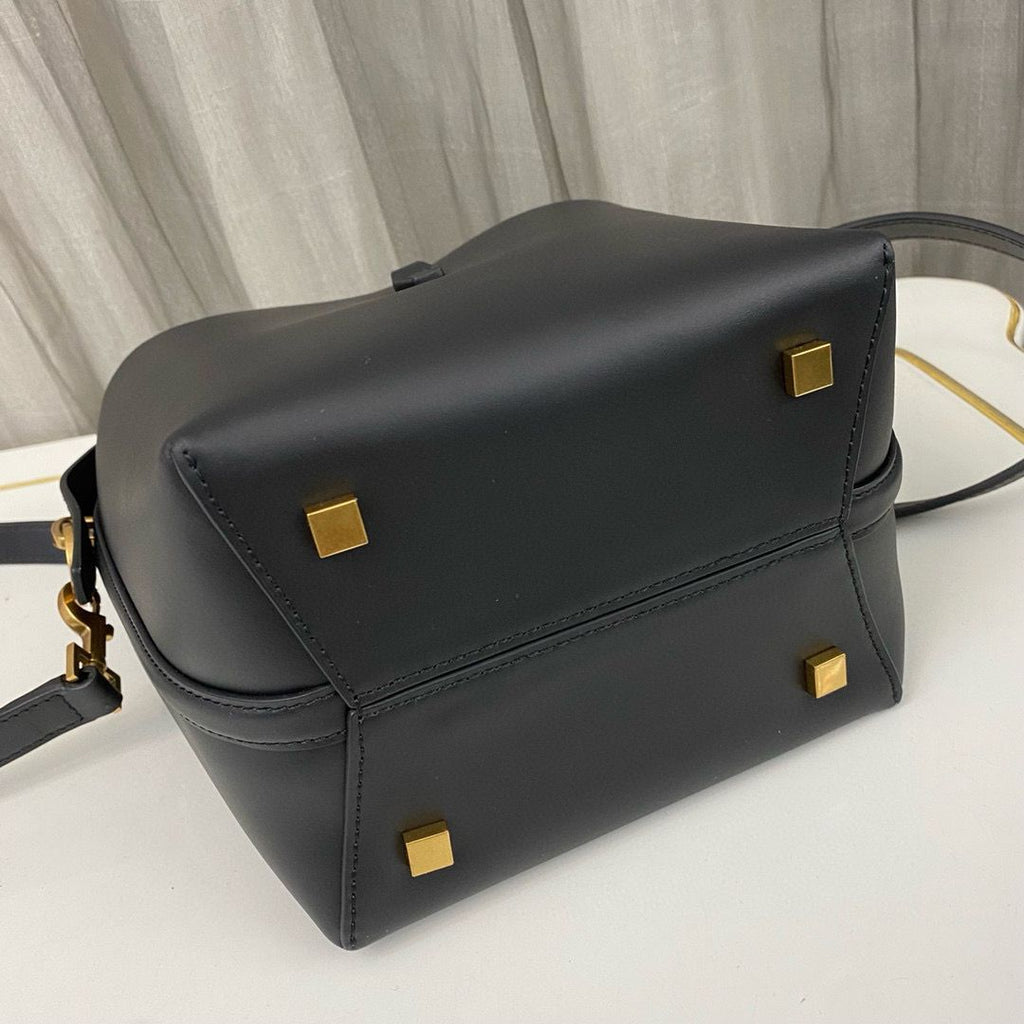 Black LE 37 Small Bag