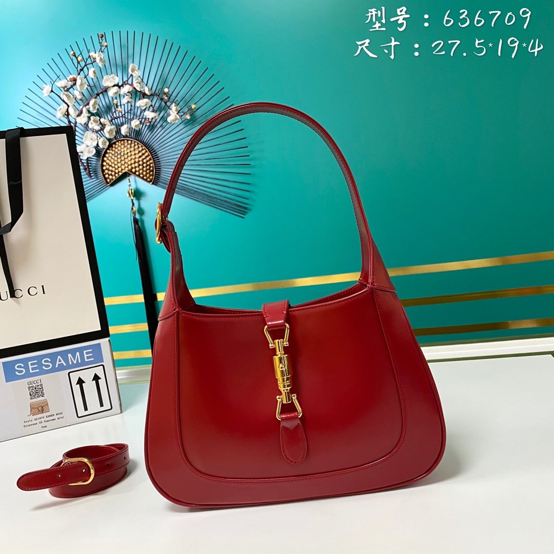 Red GJ 1961 small shoulder bag