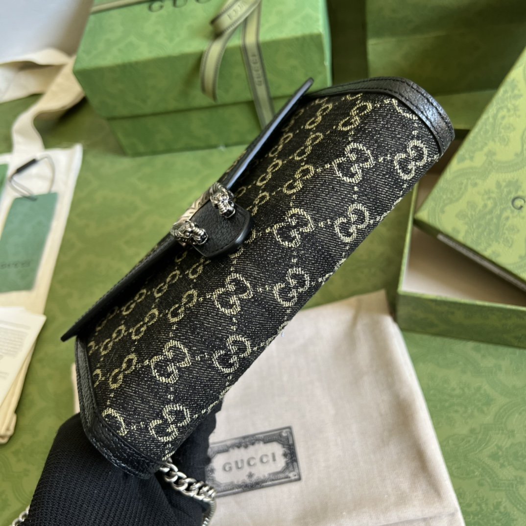 Black DG supreme chain wallet