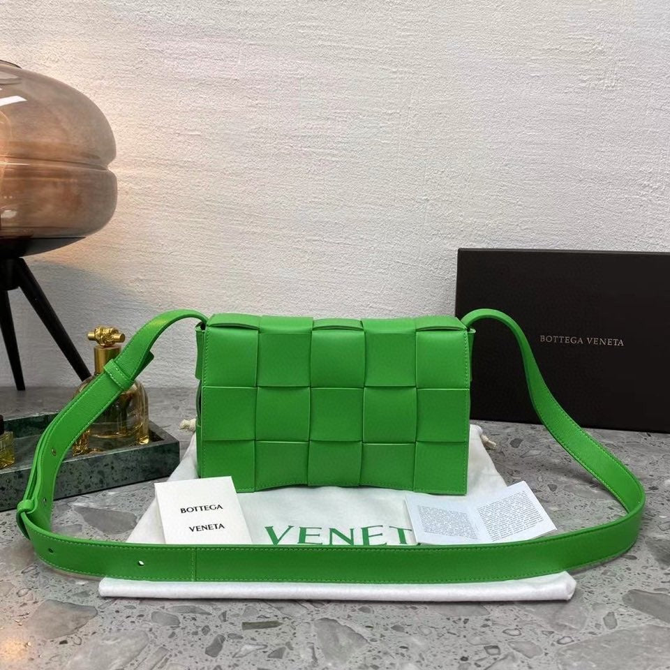 Grass BC shoulder bag