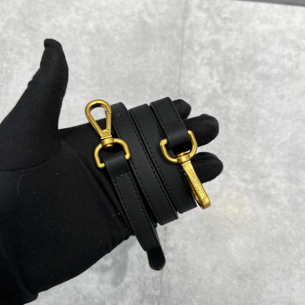 Black LC Noeud Coiled Handbag