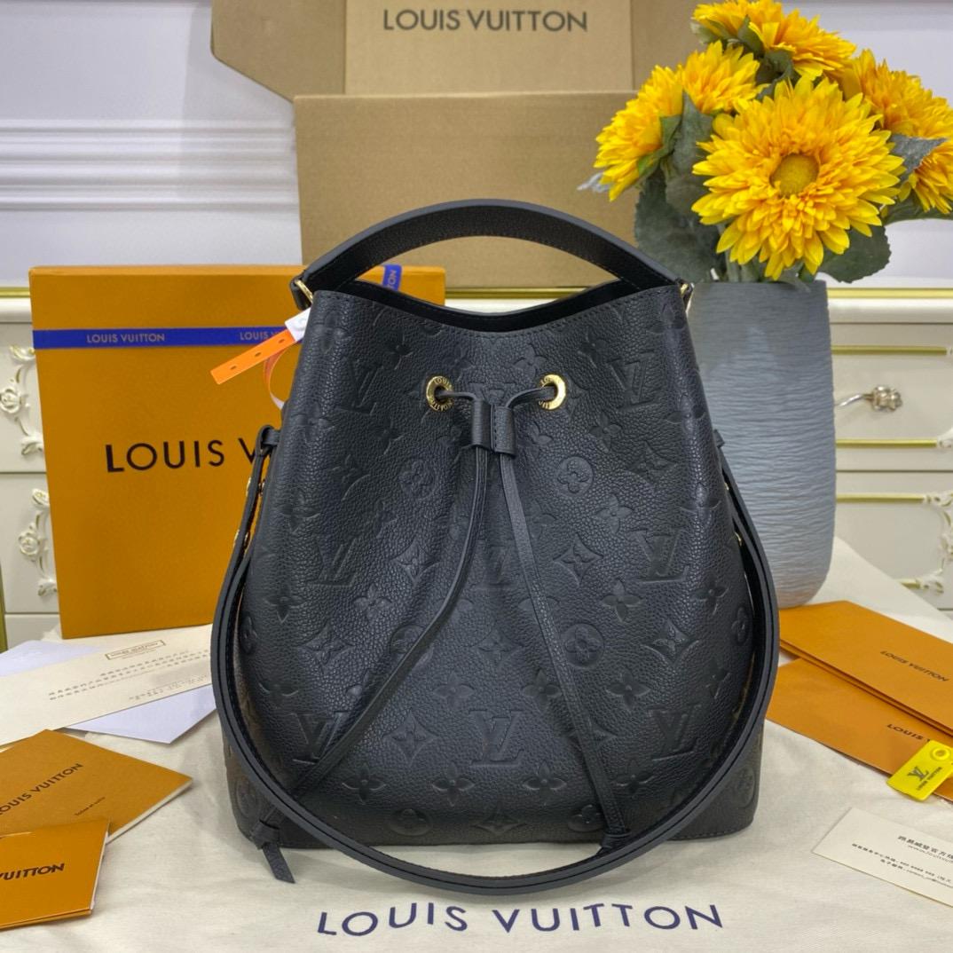 Black NN MM Bucket Bag