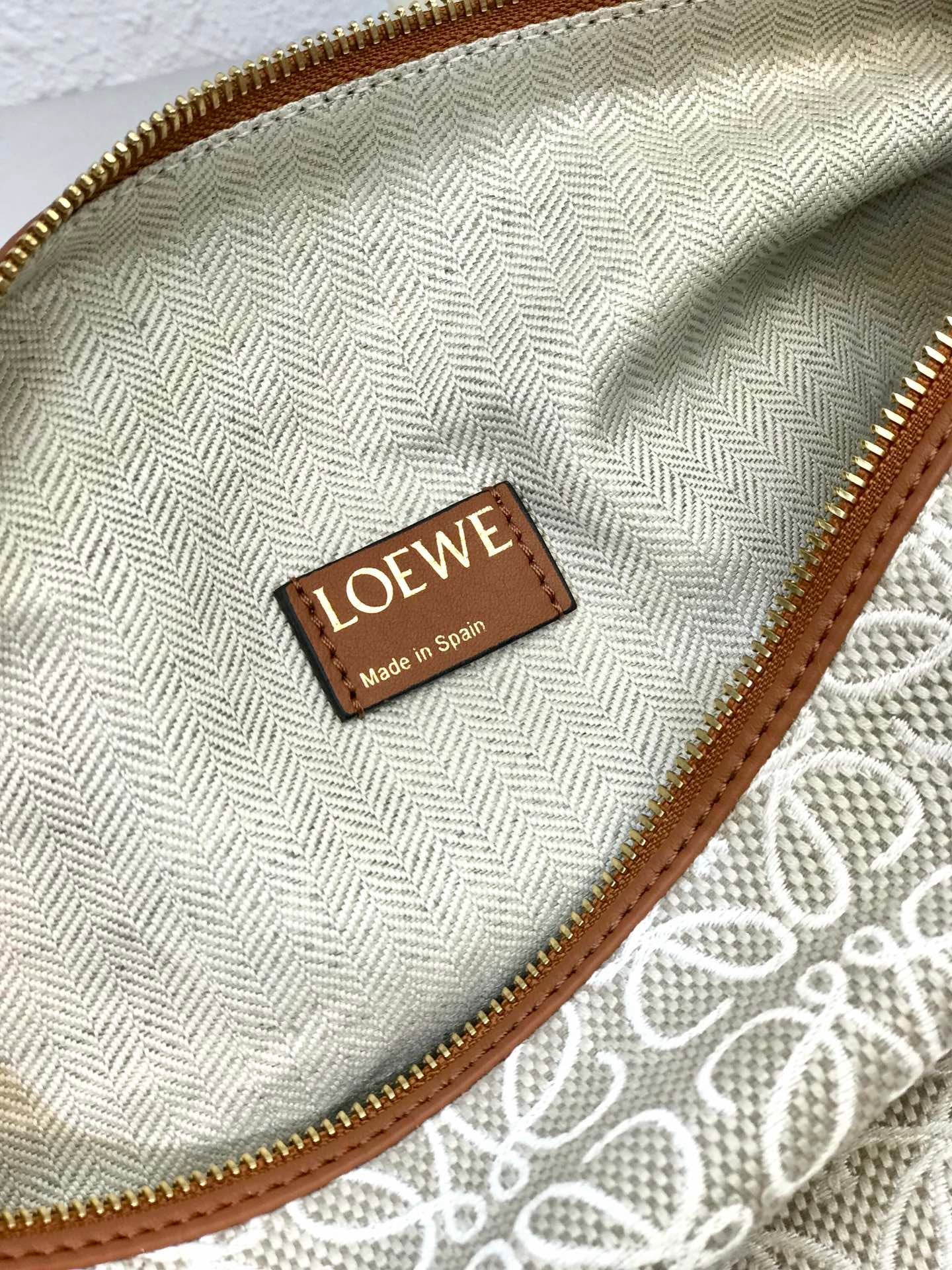 Ecru & Tan medium LC bag