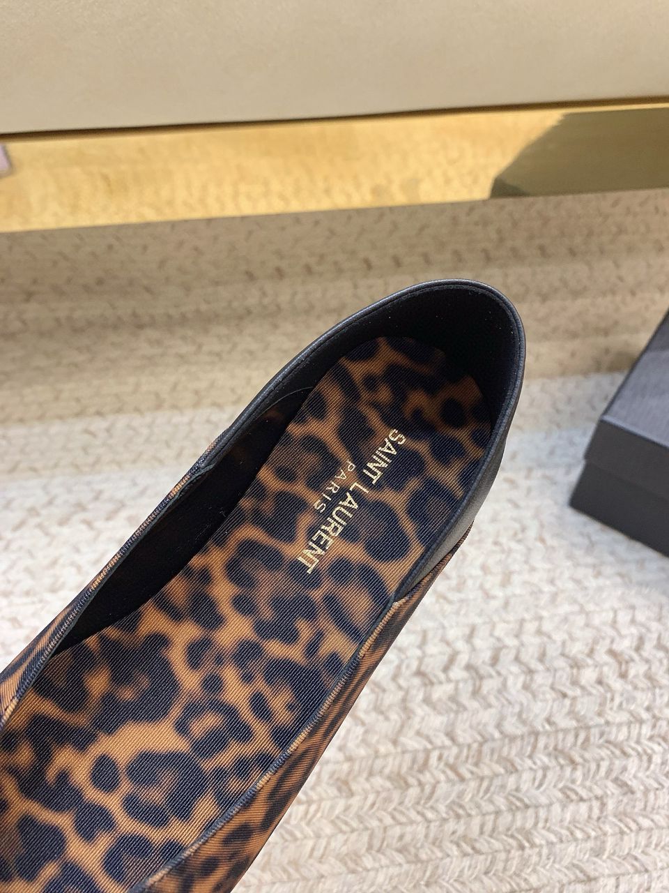 Carolyn Leopard-Print Slippers