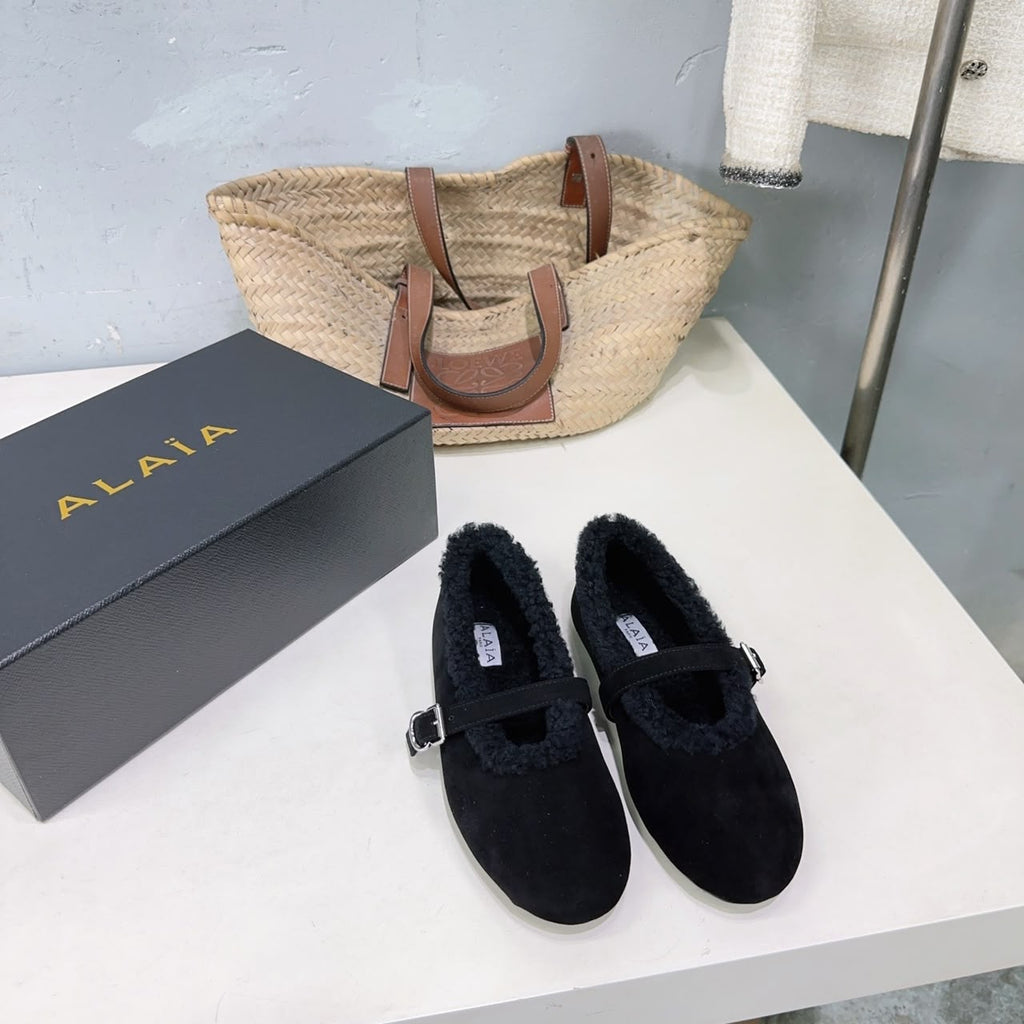 Black Ballet Flats In Merino Shearling