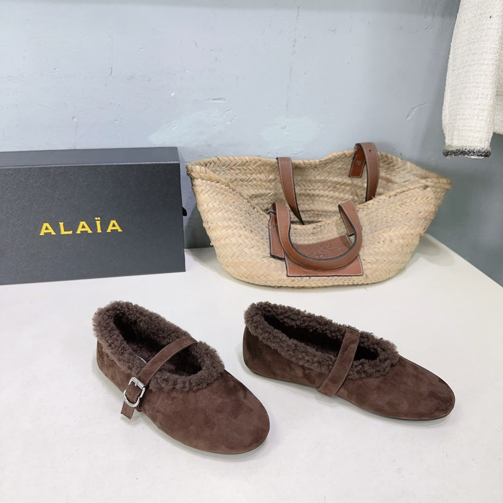 Chestnut Ballet Flats In Merino Shearling