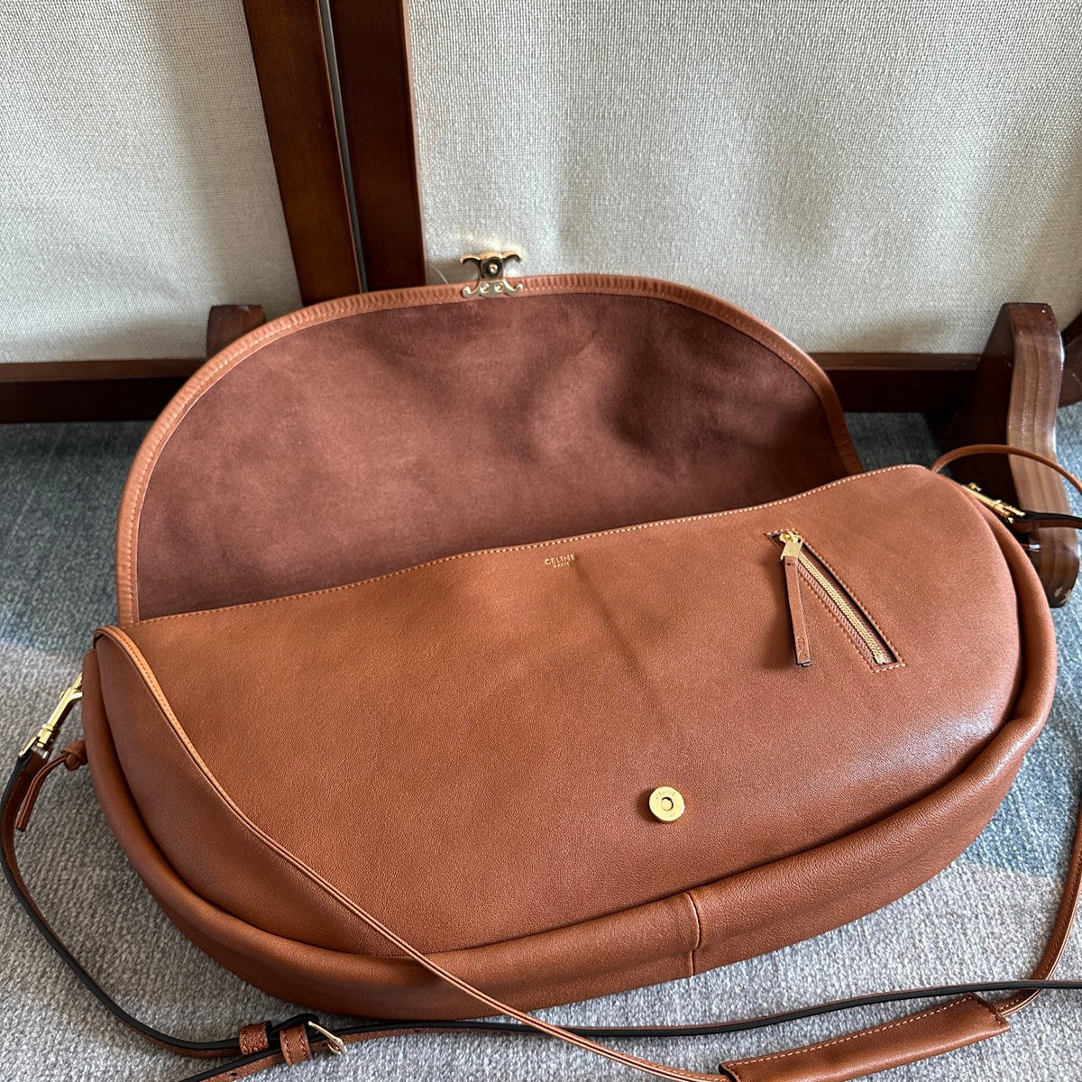 Soft Tan Soft Triomphe Halfmoon In Leather - 7