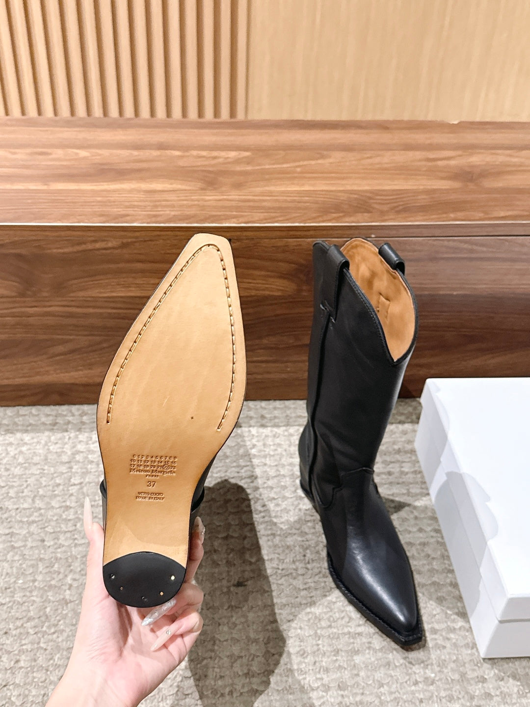 Black Heel-Less Western Boots