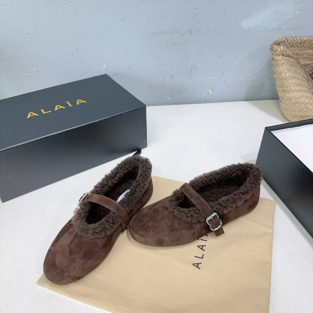 Chestnut Ballet Flats In Merino Shearling