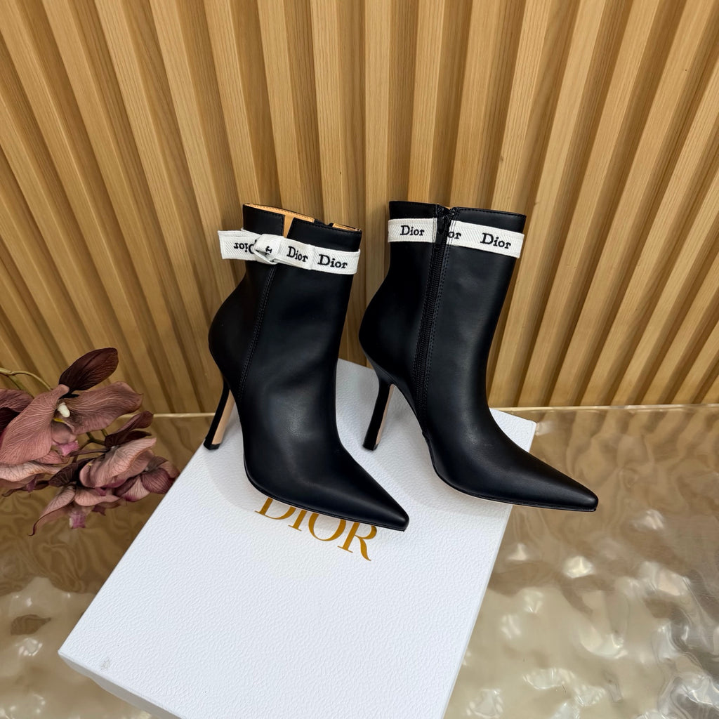 Black J'Adior Heeled Ankle Boot
