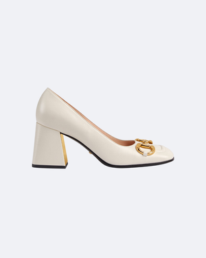 White mid-heel pump