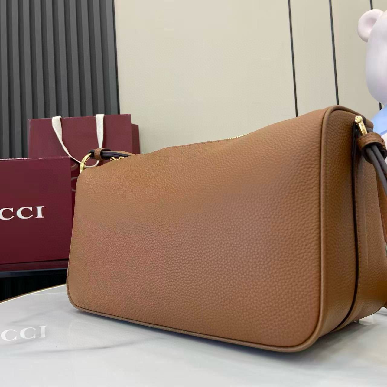 Brown Leather Half Horsebit Medium Shoulder Bag