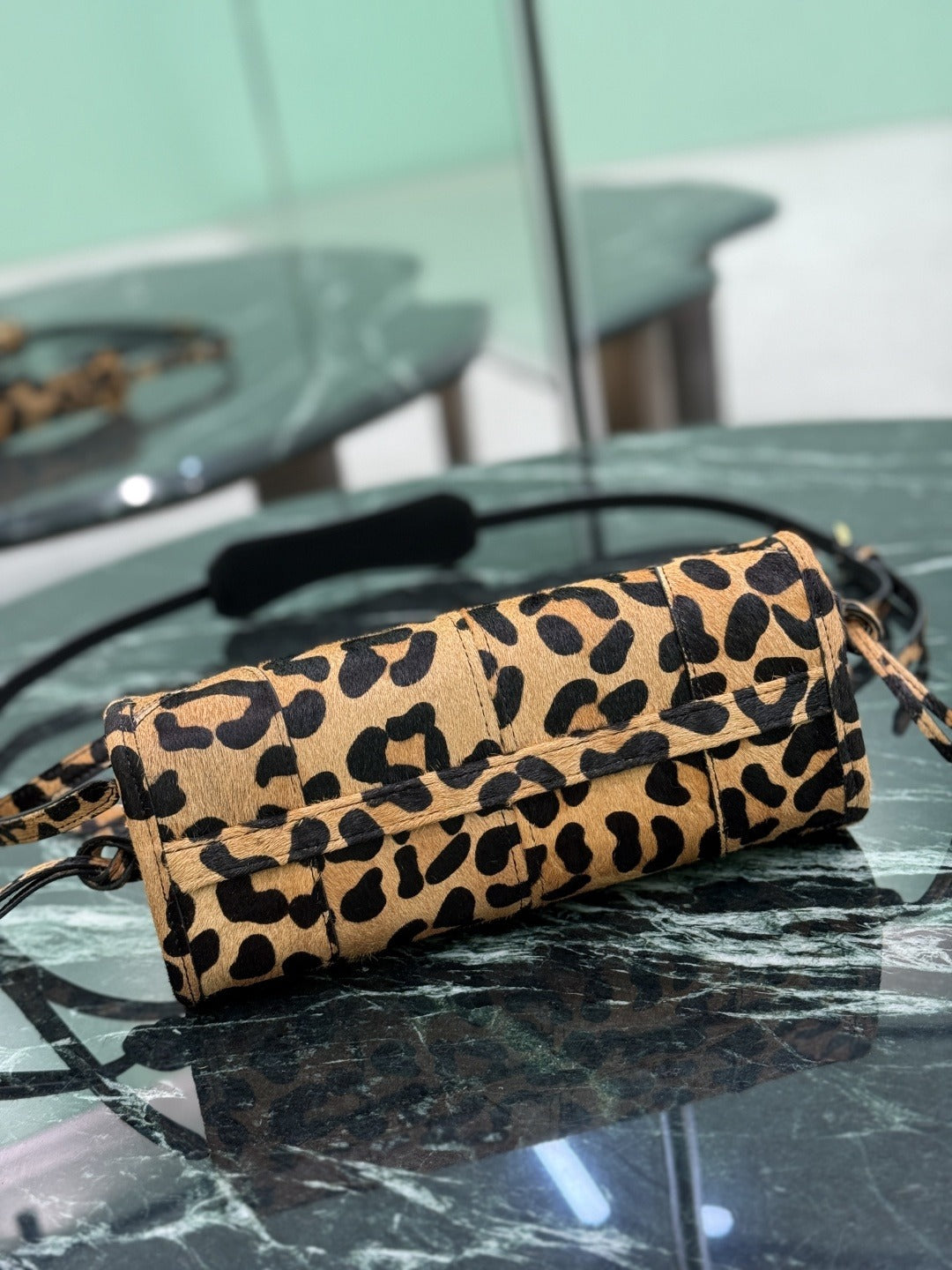 Honey Bonnie Mini Leather Shoulder Bag