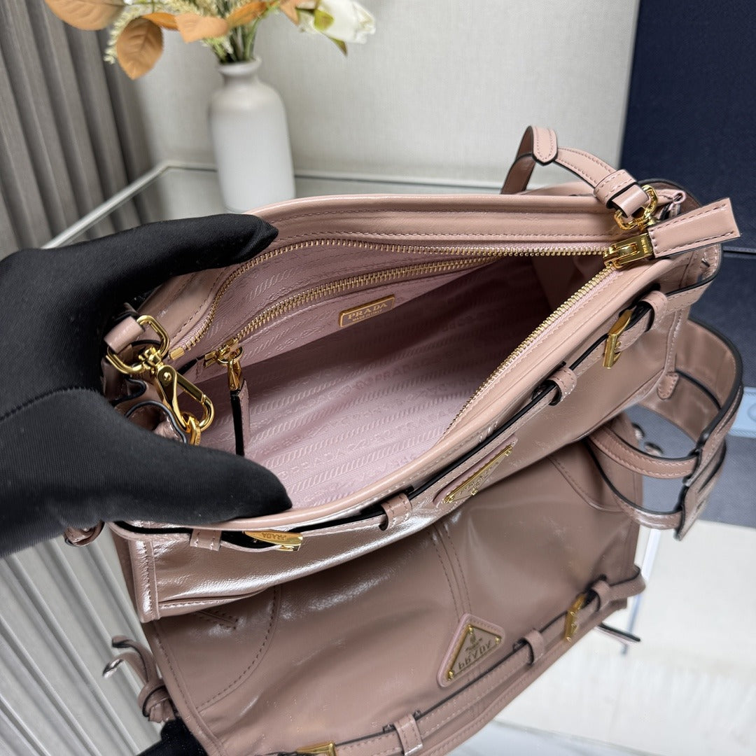 Lily-of-the-Valley Bonnie Small Leather Shoulder Bag