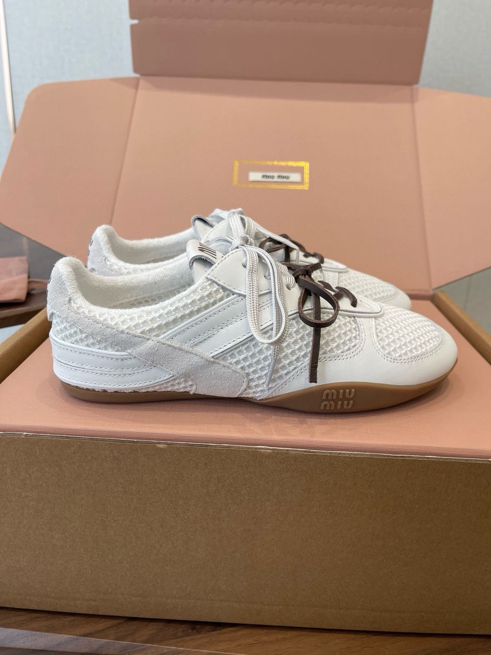 White Gymnasium Mesh & Suede Sneakers