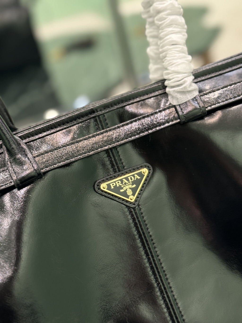 Black Bonnie Large Leather Handbag