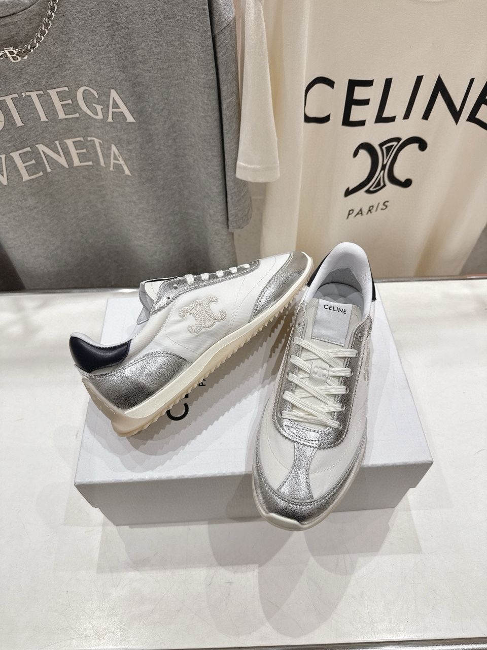 Light Grey/Silver Racer - Low Top Sneaker