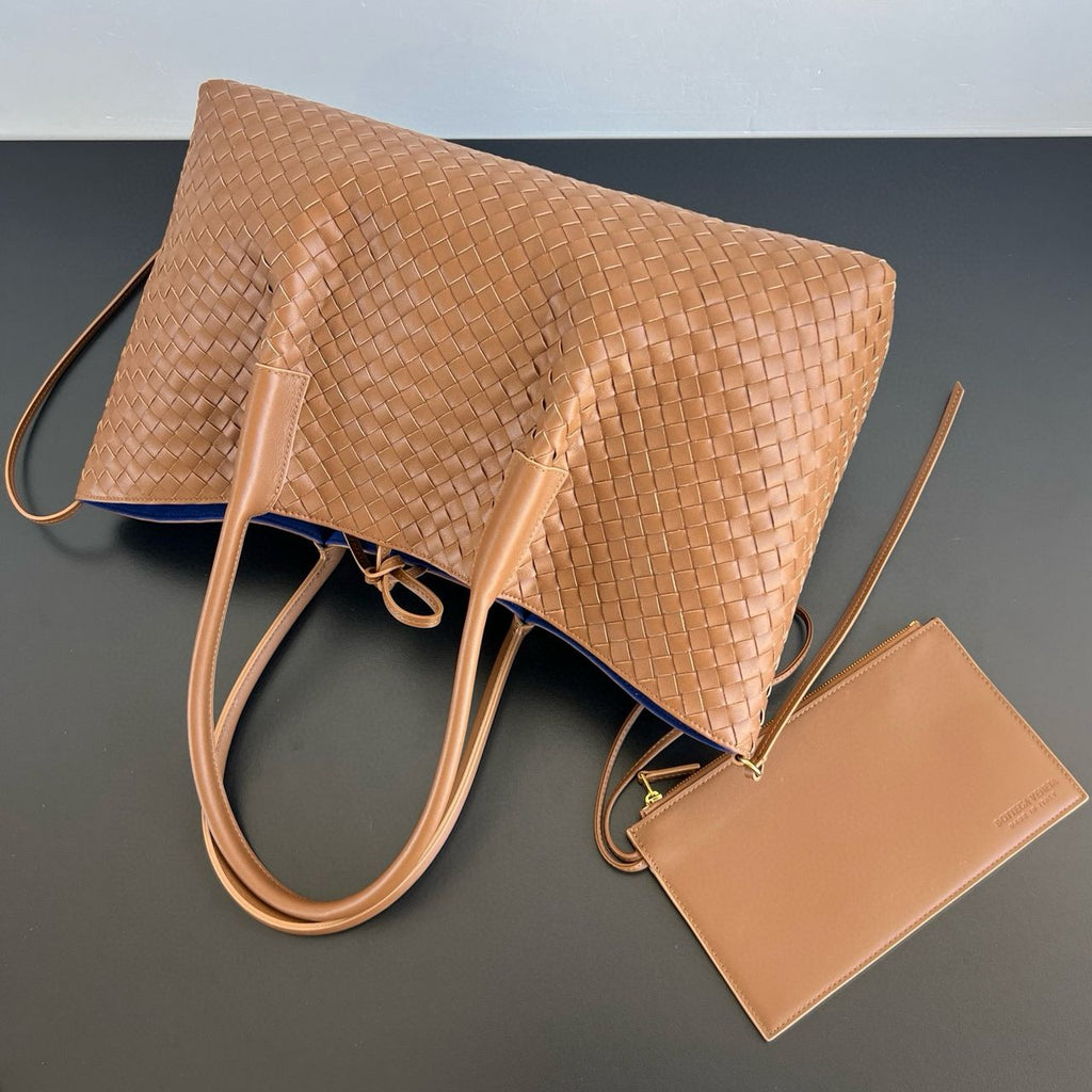 Amber/Blue Royal Large Pinacoteca