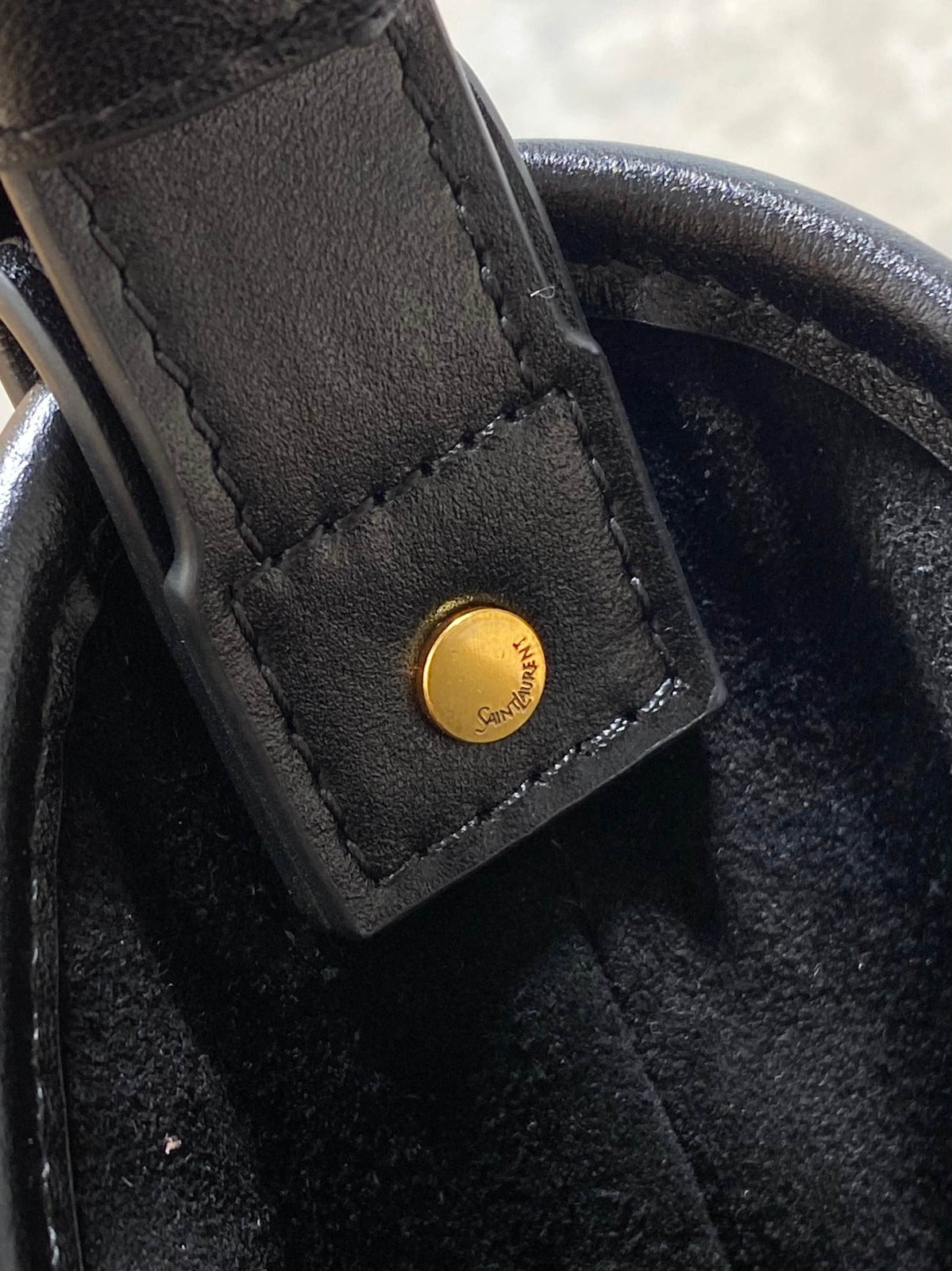 Black Mombasa Small In Leather