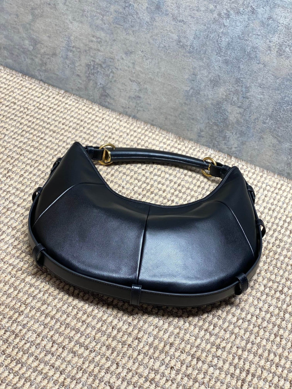 Black Mombasa Medium In Leather