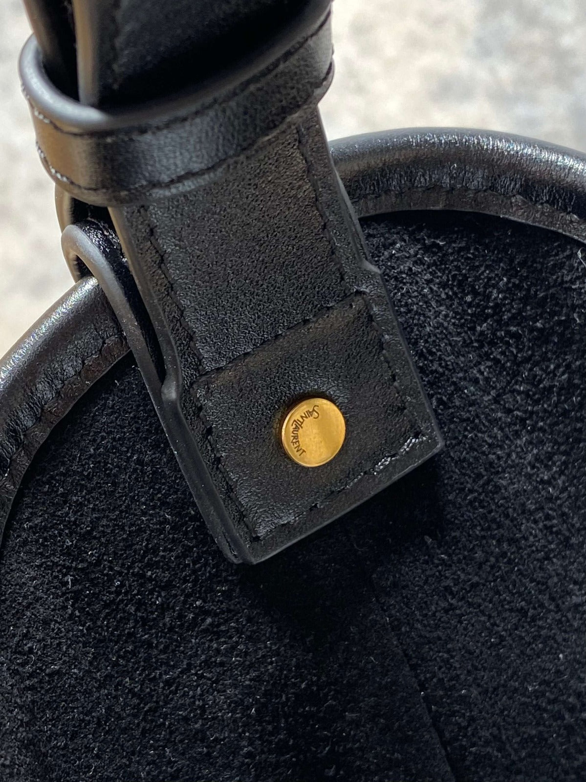 Black Mombasa Medium In Leather