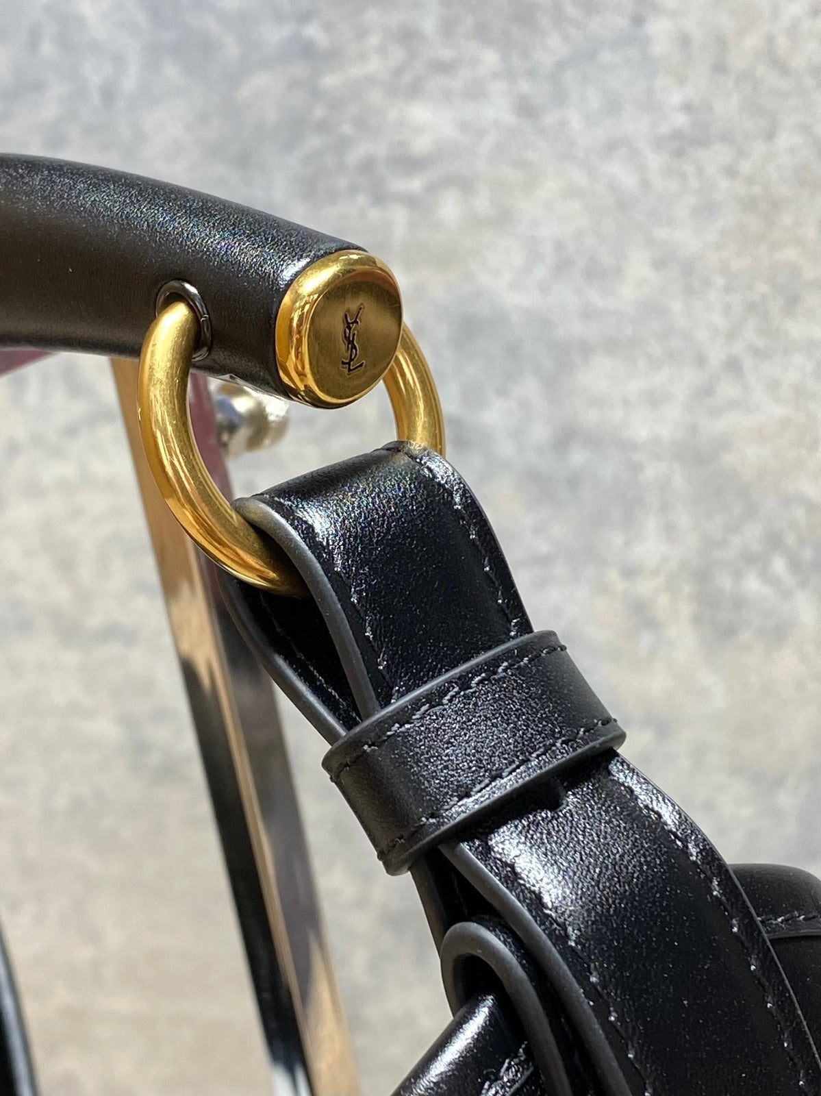 Black Mombasa Medium In Leather