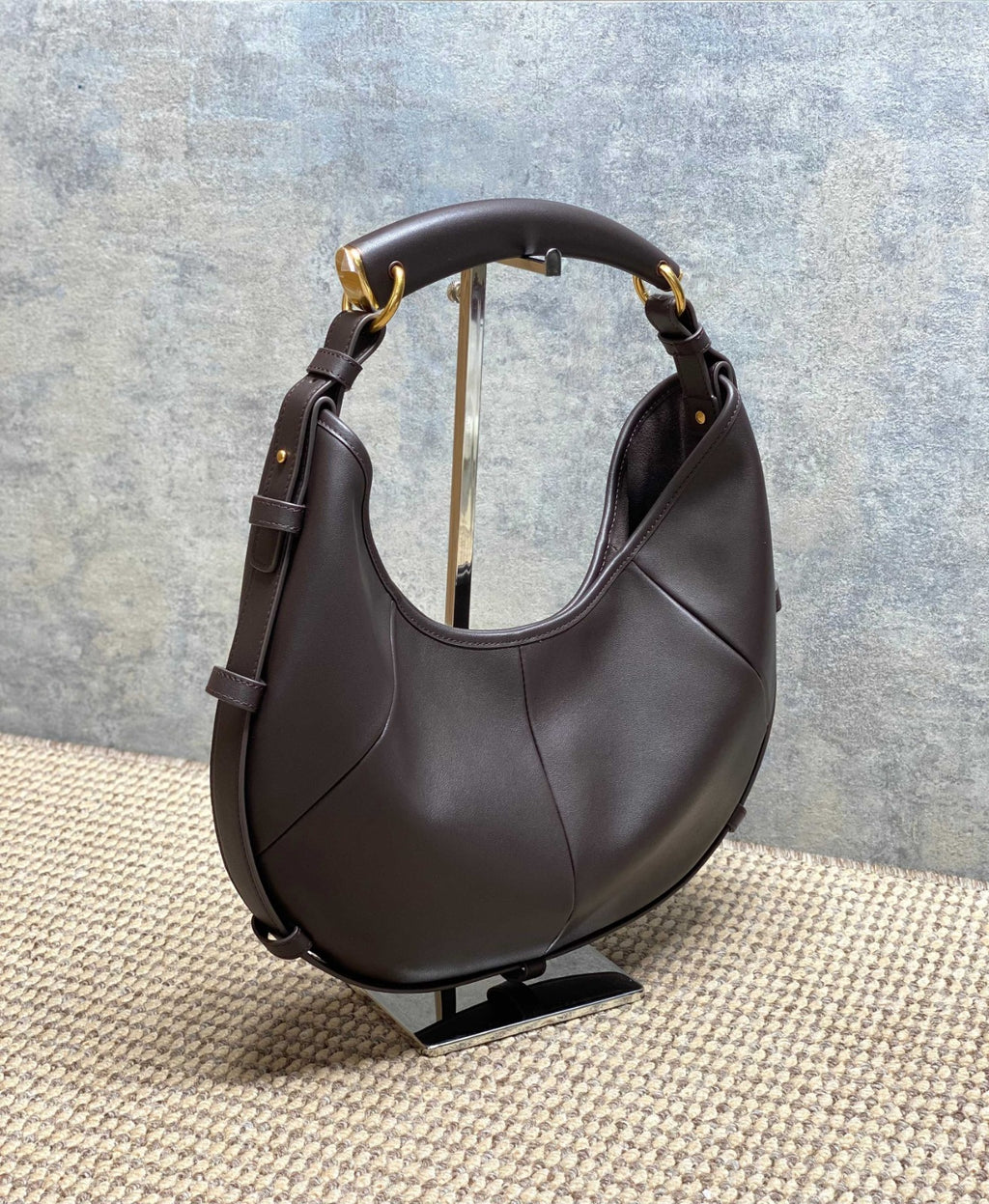 Santal Mombasa Medium In Leather