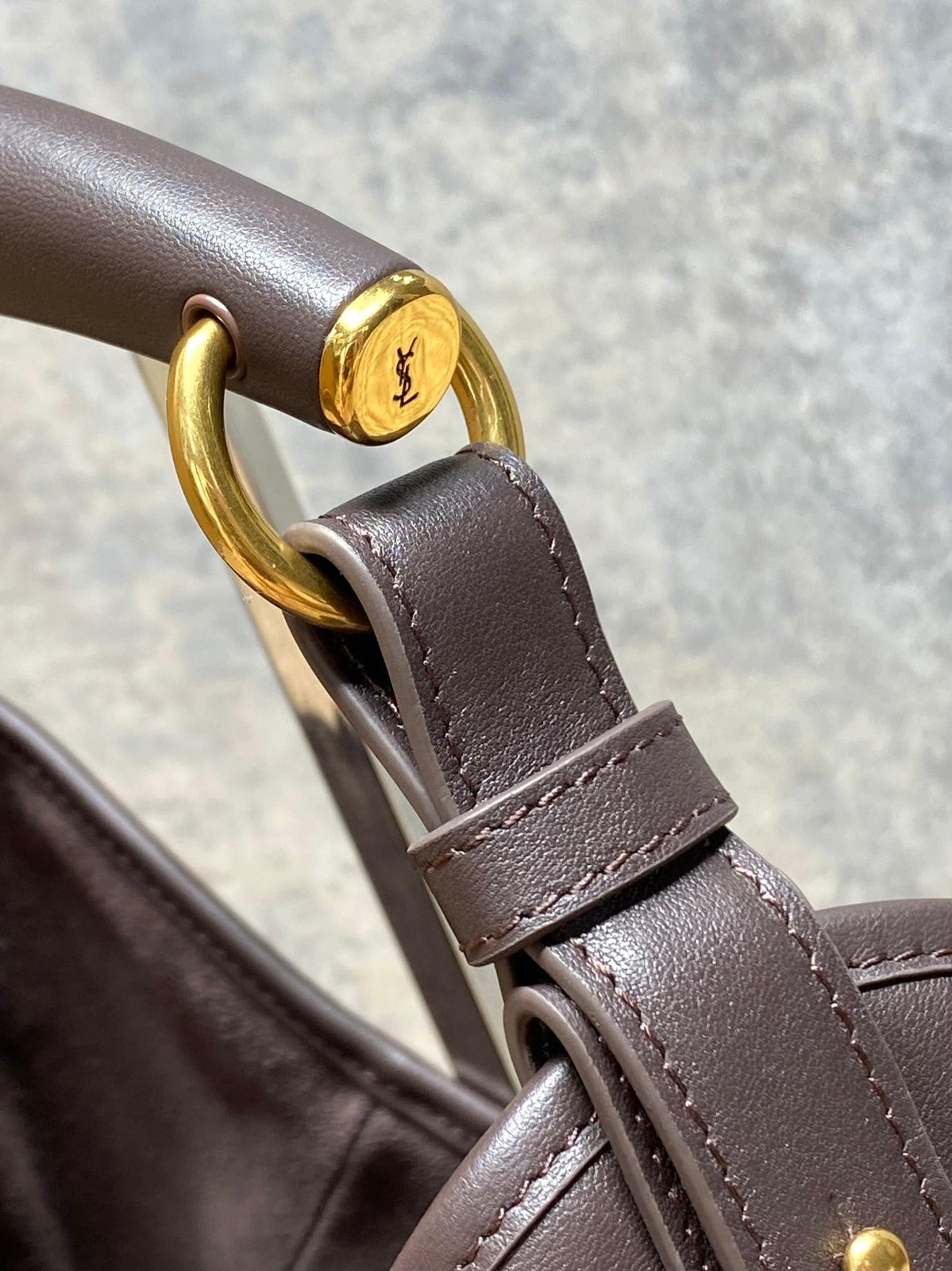 Santal Mombasa Medium In Leather