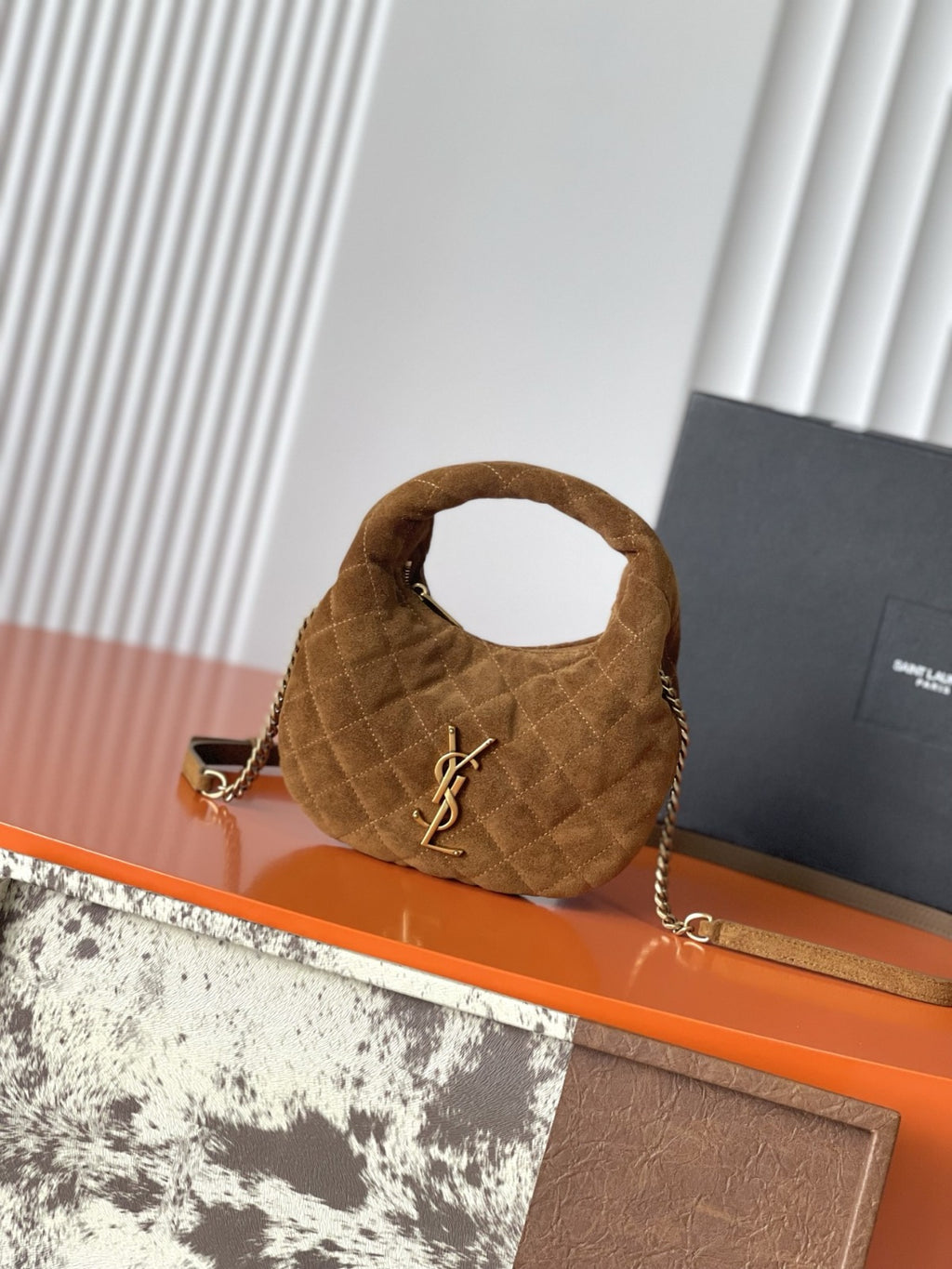 Caramel Cognac Icarino Mini In Quilted Suede