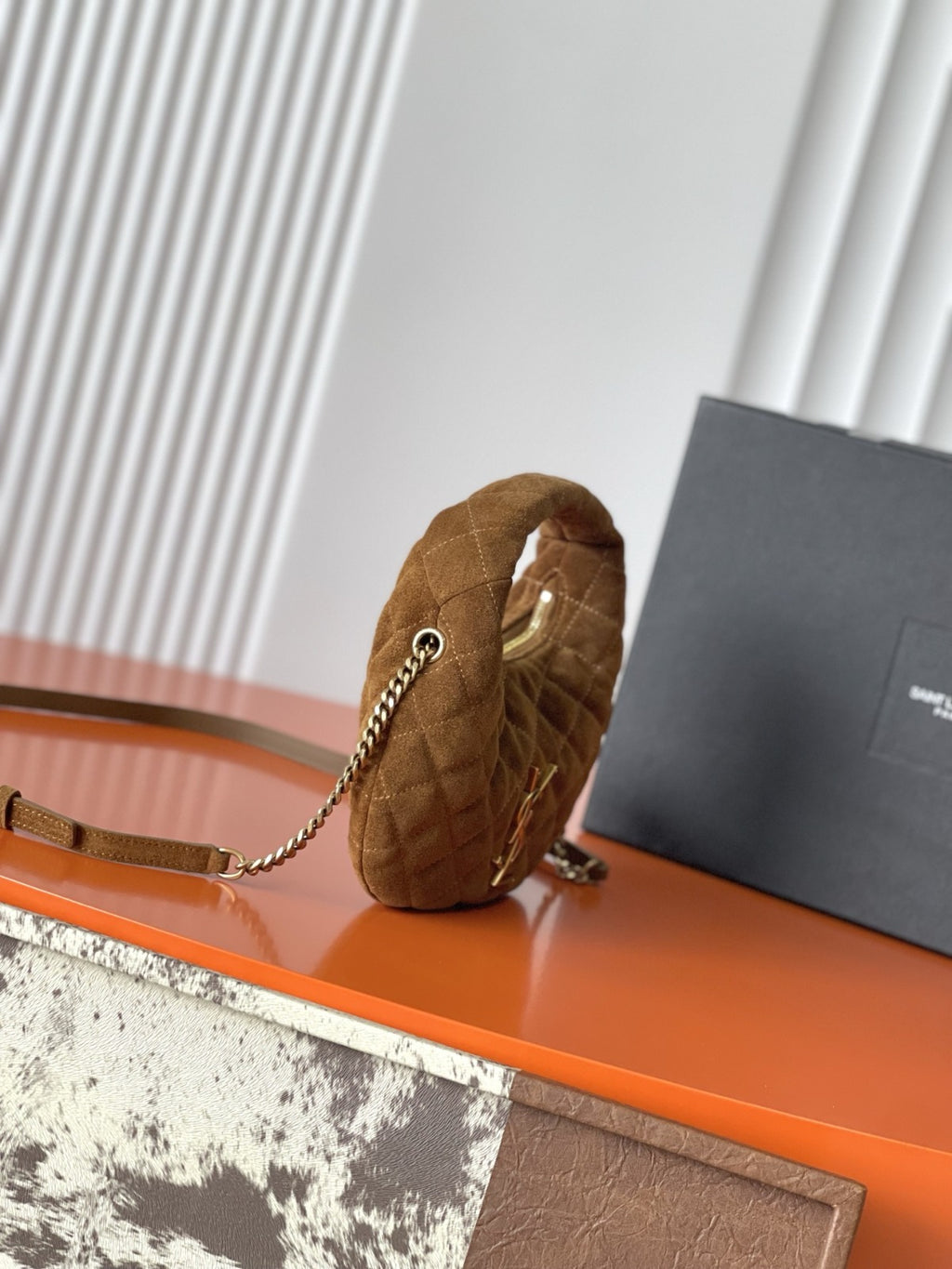 Caramel Cognac Icarino Mini In Quilted Suede