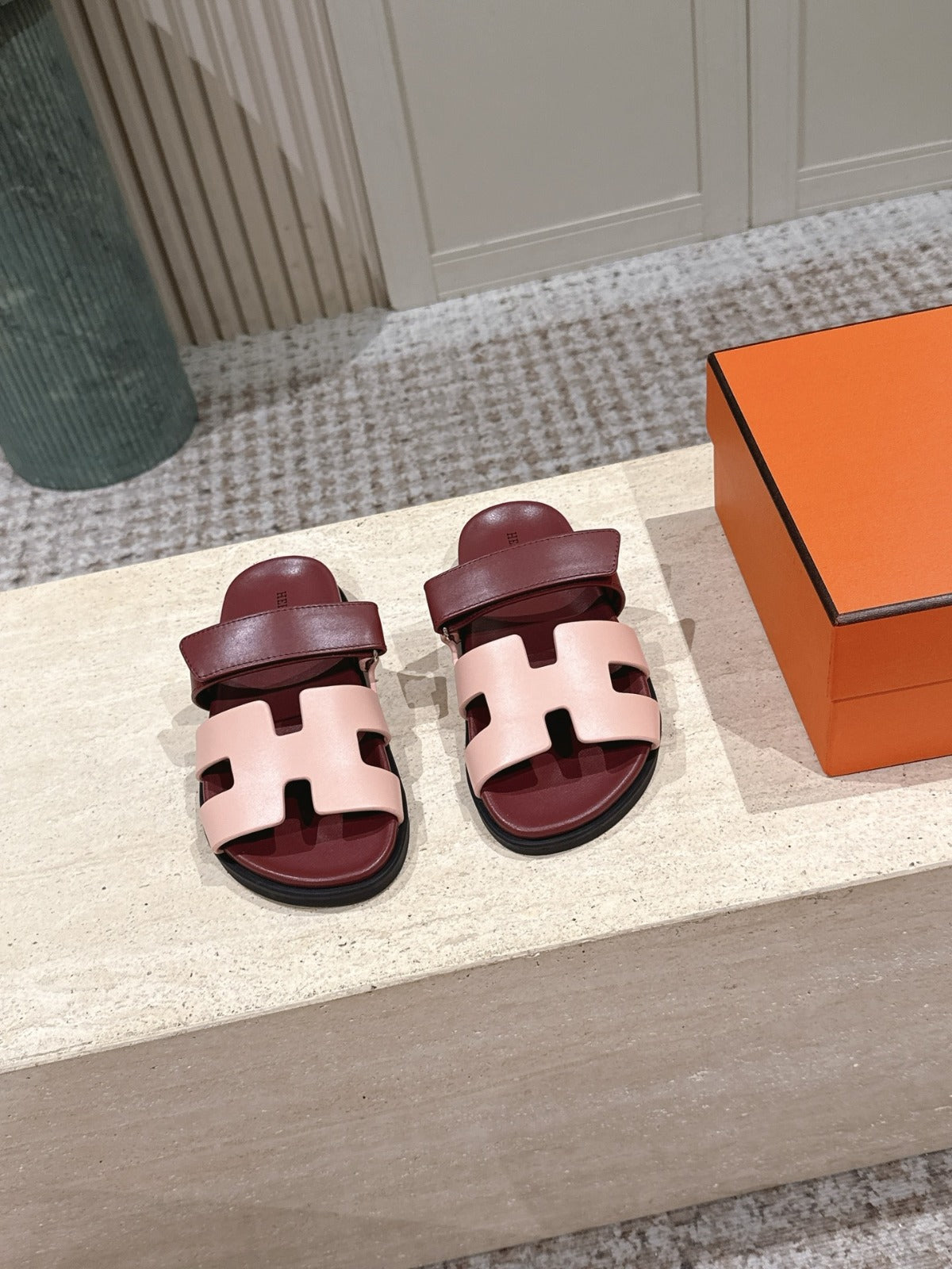 Women's Beige Perlino / Rouge HC Sandal