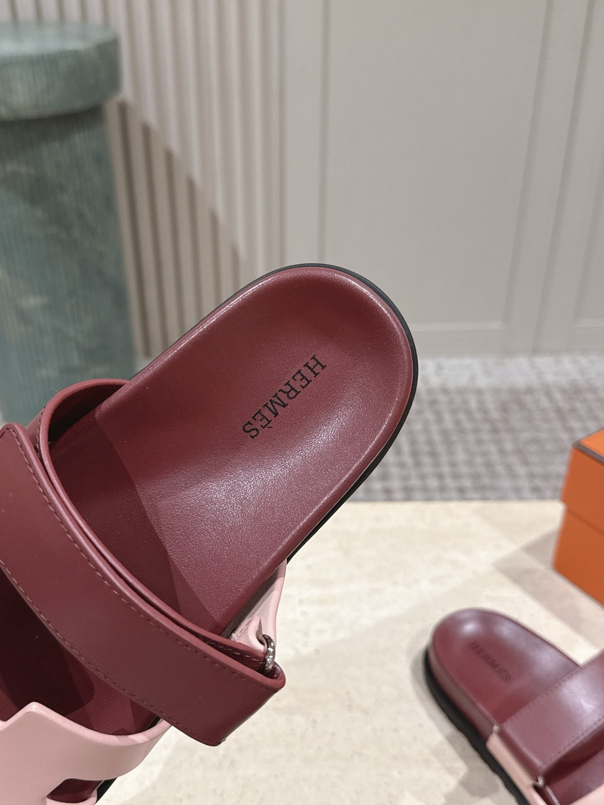 Women's Beige Perlino / Rouge HC Sandal