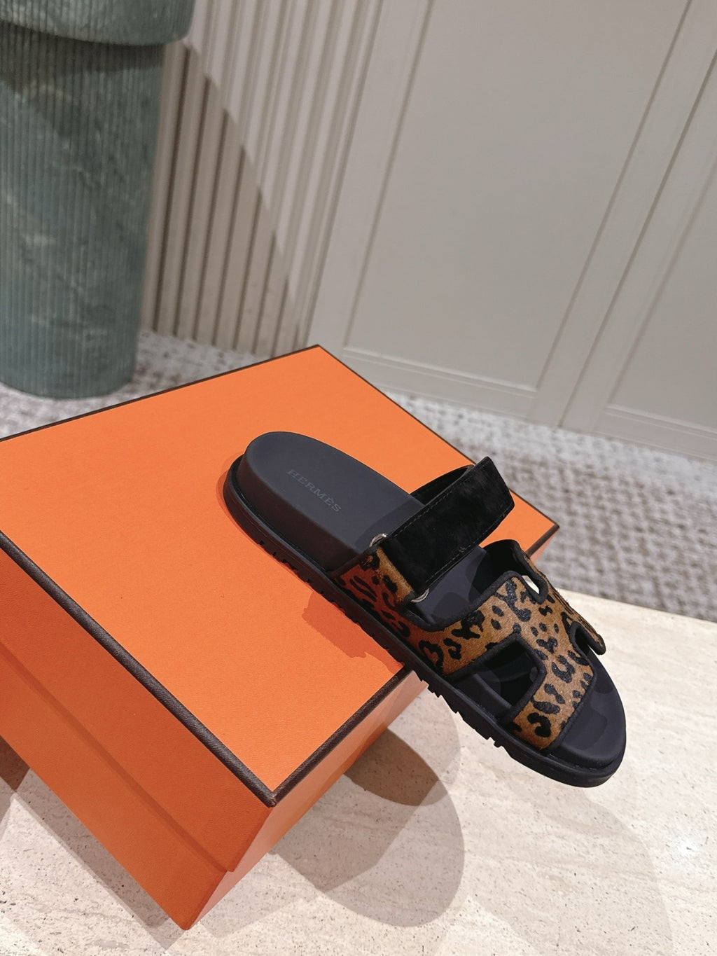 Women's Gold / Noir HC Sandal