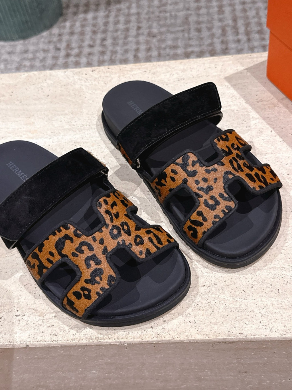 Women's Gold / Noir HC Sandal