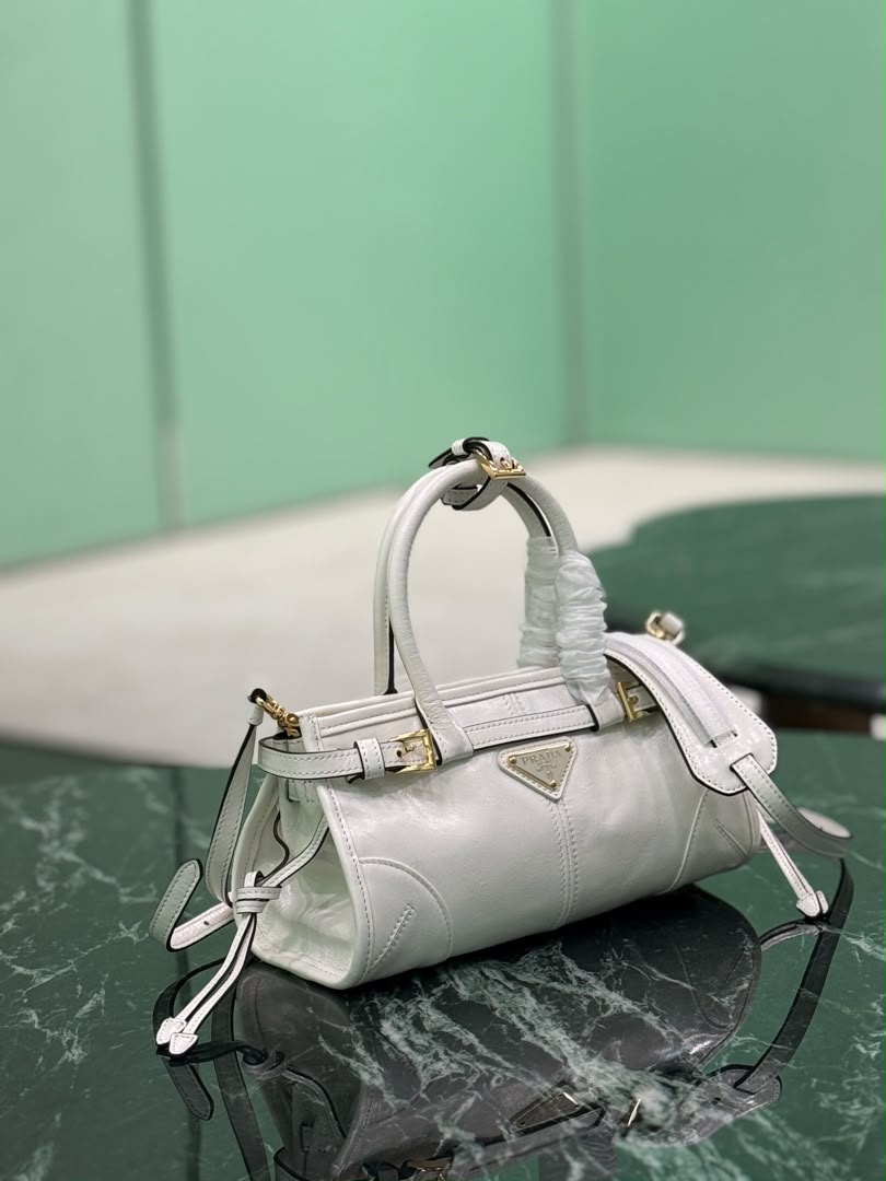 White Bonnie Mini Leather Shoulder Bag