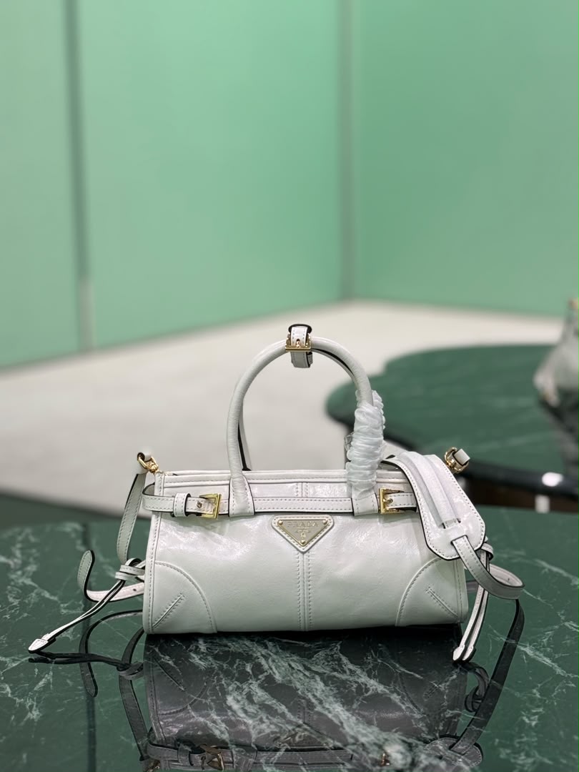 White Bonnie Mini Leather Shoulder Bag
