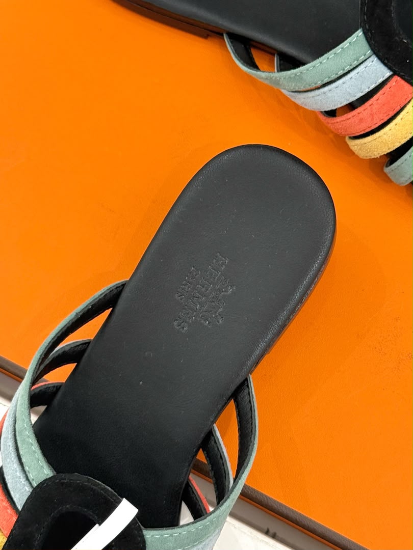 Multicolore Noir Noria Sandal